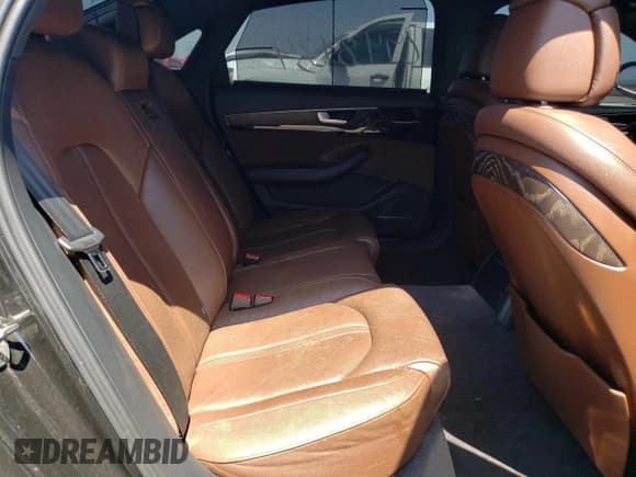 ✅ 2015 Audi A8 3.0L TDI • VIN: WAU3MAFD2FN006795 • Lot: 51791283. Listed on Copart with 106,415 mi. Free auction sales archive from the USA and detailed vehicle history report at DreamBid. Image 10.