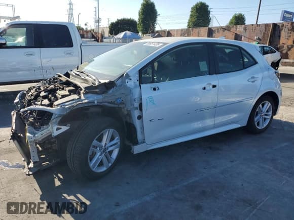 ✅ 2021 Toyota Corolla SE • VIN: JTND4MBE9M3137881 • Lot: 80651435. Wystawiony na Copart z przebiegiem 86 031 mil. Bezpłatny archiwum sprzedaży aukcyjnych z USA i szczegółowy raport historii pojazdu na DreamBid. Zdjęcie 1.