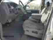 2008 Dodge 1500 SLT z VIN 1D7HU18N18S605437, wystawiony jako Copart lot #82663635 z przebiegiem 201 497 mil mil oraz Szkoda całkowita • Salvage title. Historia ofert i sprzedaży dostępna na DreamBid. Obrazek 7.