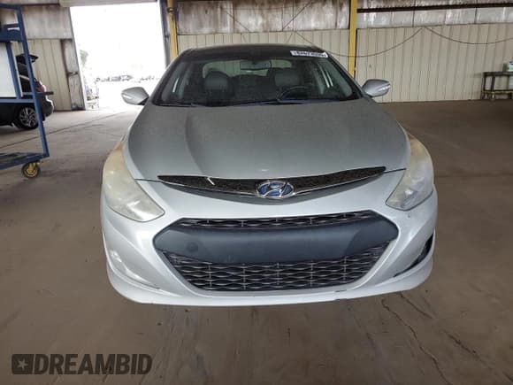 ✅ 2015 Hyundai Sonata • VIN: KMHEC4A47FA123850 • Лот: 82673535. Опубликован ранее на Copart с пробегом 116 505 миль. Бесплатный доступ к архиву аукционных продаж из США и подробный отчёт об истории автомобиля на DreamBid. Изображение 5.