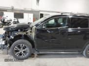 ✅ 2019 Toyota Highlander LE • VIN: 5TDBZRFH9KS939129 • Lot: 42474679. Wystawiony na IAAI z przebiegiem 49 532 mil. Bezpłatny archiwum sprzedaży aukcyjnych z USA i szczegółowy raport historii pojazdu na DreamBid. Zdjęcie 17.