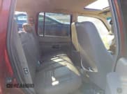 ✅ 2000 Ford Explorer Eddie Bauer • VIN: 1FMZU74E2YZA71908 • Lot: 41262892. Wystawiony na IAAI z przebiegiem 205 320 mil. Bezpłatny archiwum sprzedaży aukcyjnych z USA i szczegółowy raport historii pojazdu na DreamBid. Zdjęcie 8.