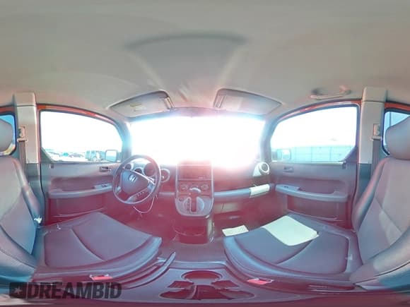 ✅ 2005 Honda Element LX • VIN: 5J6YH18305L015338 • Lot: 65274675. Listed on Copart with 138,955 mi. Free auction sales archive from the USA and detailed vehicle history report at DreamBid. Image 14.