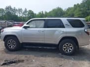 ✅ 2019 Toyota 4Runner SR5 • VIN: JTEBU5JR9K5677640 • Лот: 42446075. Опубликован ранее на IAAI с пробегом 105 129 миль. Бесплатный доступ к архиву аукционных продаж из США и подробный отчёт об истории автомобиля на DreamBid. Изображение 15.