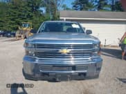 ✅ 2015 Chevrolet Silverado 2500HD LT • VIN: 1GC2KVEG8FZ101104 • Lot: 42563927. Wystawiony na IAAI z przebiegiem 60 419 mil. Bezpłatny archiwum sprzedaży aukcyjnych z USA i szczegółowy raport historii pojazdu na DreamBid. Zdjęcie 13.