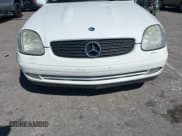 ✅ 1998 Mercedes-Benz SLK 230/320 • VIN: WDBKK47F1WF012344 • Lot: 41833418. Listed on IAAI with 123,681 mi. Free auction sales archive from the USA and detailed vehicle history report at DreamBid. Image 6.