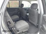 ✅ 2019 Chevrolet Traverse LT Cloth • VIN: 1GNEVGKW1KJ102929 • Lot: 43403444. Wystawiony na IAAI z przebiegiem 54 973 mil. Bezpłatny archiwum sprzedaży aukcyjnych z USA i szczegółowy raport historii pojazdu na DreamBid. Zdjęcie 8.