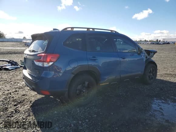 ✅ 2022 Subaru Forester Wilderness • VIN: JF2SKAMC6NH499958 • Lot: 90283225. Listed on Copart with 44,159 mi. Free auction sales archive from the USA and detailed vehicle history report at DreamBid. Image 3.