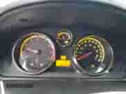 2008 Saturn VUE XE z VIN 3GSDL43N28S571442, wystawiony jako Copart lot #83250684 z przebiegiem 187 383 mil mil oraz Czysty tytuł • Clean title. Historia ofert i sprzedaży dostępna na DreamBid. Obrazek 9.