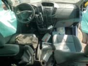 ✅ 2017 Ford Transit XL • VIN: 1FDZX2CM3HKA11793 • Lot: 75661334. Wystawiony na Copart z przebiegiem 96 112 mil. Bezpłatny archiwum sprzedaży aukcyjnych z USA i szczegółowy raport historii pojazdu na DreamBid. Zdjęcie 8.