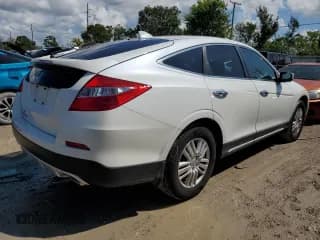 ✅ 2015 Honda Crosstour EX • VIN: 5J6TF3H37FL000560 • Lot: 73760234. Wystawiony na Copart z przebiegiem Nie podano. Bezpłatny archiwum sprzedaży aukcyjnych z USA i szczegółowy raport historii pojazdu na DreamBid. Zdjęcie 3.