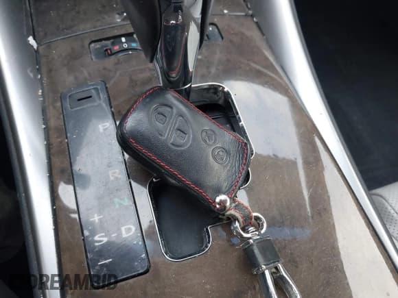 ✅ 2012 Lexus IS 350 C • VIN: JTHFE2C27C2507828 • Lot: 43813973. Wystawiony na IAAI z przebiegiem 157 906 mil. Bezpłatny archiwum sprzedaży aukcyjnych z USA i szczegółowy raport historii pojazdu na DreamBid. Zdjęcie 11.