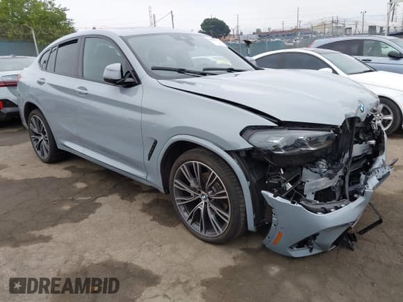✅ 2025 BMW X4 xDrive30i • VIN: 5UX33DT07S9X69129 • Lot: 42431922. Listed on IAAI with 4,234 mi. Free auction sales archive from the USA and detailed vehicle history report at DreamBid. Image 1.
