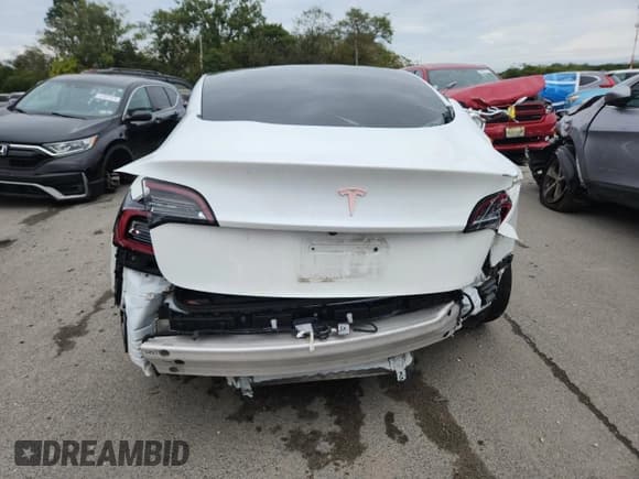 ✅ 2021 Tesla Model 3 Standard Range Plus • VIN: 5YJ3E1EA2MF851312 • Lot: 80904185. Wystawiony na Copart z przebiegiem 83 308 mil. Bezpłatny archiwum sprzedaży aukcyjnych z USA i szczegółowy raport historii pojazdu na DreamBid. Zdjęcie 6.