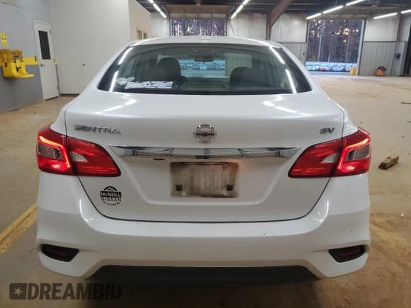 ✅ 2018 Nissan Sentra SV • VIN: 3N1AB7AP5JY265297 • Lot: 92403665. Listed on Copart with 169,309 mi. Free auction sales archive from the USA and detailed vehicle history report at DreamBid. Image 6.