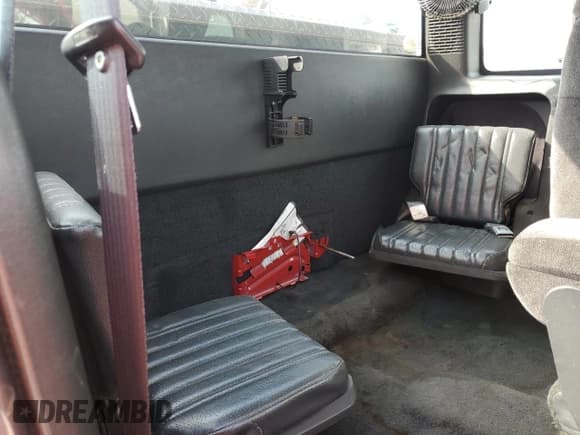 ✅ 1995 Chevrolet S-10 LS • VIN: 1GCCS19Z2S8114035 • Лот: 44546555. Опубликован ранее на Copart с пробегом 185 818 миль. Бесплатный доступ к архиву аукционных продаж из США и подробный отчёт об истории автомобиля на DreamBid. Изображение 11.