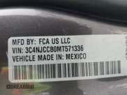 ✅ 2021 Jeep Compass Limited • VIN: 3C4NJCCB0MT571336 • Lot: 42058191. Listed on IAAI with 53,039 mi. Free auction sales archive from the USA and detailed vehicle history report at DreamBid. Image 9.