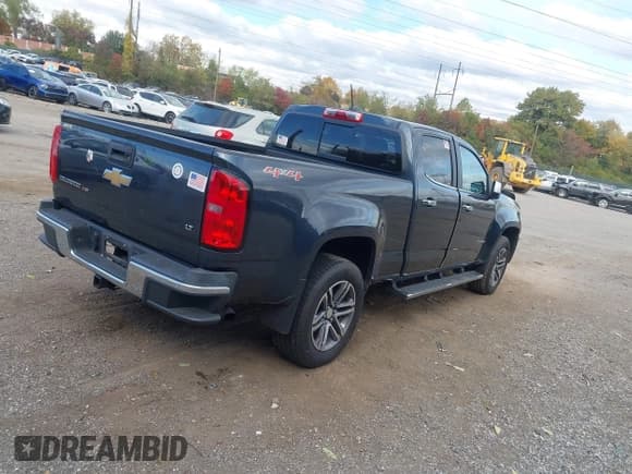 ✅ 2019 Chevrolet Colorado 4WD LT • VIN: 1GCGTCEN3K1153058 • Lot: 43560057. Listed on IAAI with 57,045 mi. Free auction sales archive from the USA and detailed vehicle history report at DreamBid. Image 4.