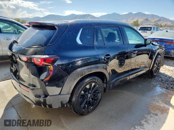 ✅ 2025 Mazda CX-50 S Preferred • VIN: 7MMVABBM7SN337365 • Lot: 80514315. Wystawiony na Copart z przebiegiem 17 005 mil. Bezpłatny archiwum sprzedaży aukcyjnych z USA i szczegółowy raport historii pojazdu na DreamBid. Zdjęcie 3.