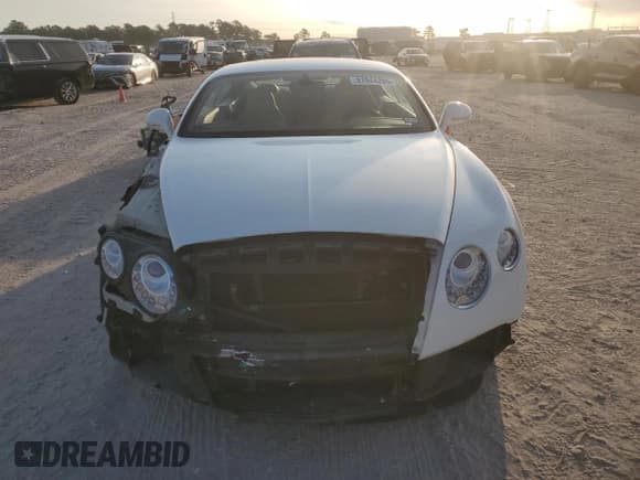 ✅ 2014 Bentley Continental GT • VIN: SCBFC7ZA8EC095924 • Lot: 87044205. Listed on Copart with 23,003 mi. Free auction sales archive from the USA and detailed vehicle history report at DreamBid. Image 5.