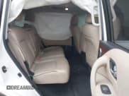 ✅ 2020 Nissan Armada SL • VIN: JN8AY2ND8L9111534 • Lot: 40705668. Wystawiony na IAAI z przebiegiem 85 140 mil. Bezpłatny archiwum sprzedaży aukcyjnych z USA i szczegółowy raport historii pojazdu na DreamBid. Zdjęcie 8.