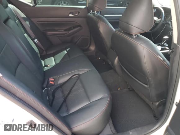 ✅ 2023 Nissan Altima SR • VIN: 1N4BL4CV1PN341649 • Лот: 86877575. Опубликован ранее на Copart с пробегом 37 368 миль. Бесплатный доступ к архиву аукционных продаж из США и подробный отчёт об истории автомобиля на DreamBid. Изображение 6.