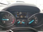 ✅ 2017 Ford Escape Titanium • VIN: 1FMCU0JD1HUD26747 • Lot: 91191585. Wystawiony na Copart z przebiegiem 121 878 mil. Bezpłatny archiwum sprzedaży aukcyjnych z USA i szczegółowy raport historii pojazdu na DreamBid. Zdjęcie 9.