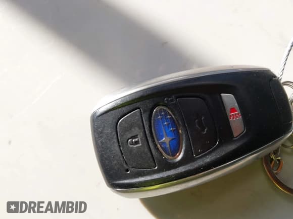 ✅ 2015 Subaru Outback Limited • VIN: 4S4BSANC4F3347278 • Lot: 43726347. Listed on IAAI with 186,640 mi. Free auction sales archive from the USA and detailed vehicle history report at DreamBid. Image 11.