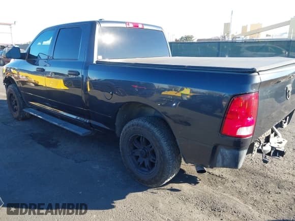 ✅ 2017 Ram 1500 Tradesman • VIN: 1C6RR7ST3HS594975 • Лот: 43482874. Опубликован ранее на IAAI с пробегом 151 266 миль. Бесплатный доступ к архиву аукционных продаж из США и подробный отчёт об истории автомобиля на DreamBid. Изображение 3.