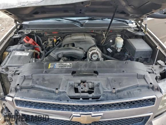 ✅ 2007 Chevrolet Suburban LT • VIN: 1GNFC16J07R224910 • Lot: 93920855. Listed on Copart with 161,996 mi. Free auction sales archive from the USA and detailed vehicle history report at DreamBid. Image 12.