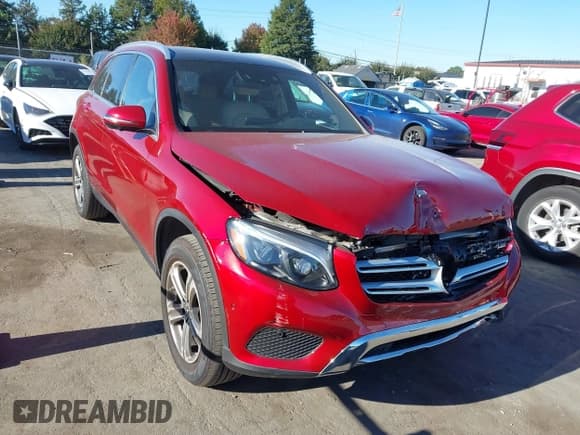 ✅ 2018 Mercedes-Benz GLC 300 • VIN: WDC0G4KB2JV047210 • Lot: 43450040. Listed on IAAI with 63,083 mi. Free auction sales archive from the USA and detailed vehicle history report at DreamBid. Image 1.
