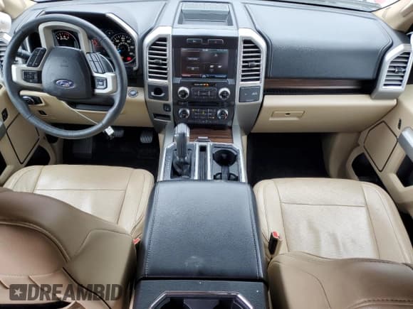 ✅ 2015 Ford F-150 Lariat • VIN: 1FTEW1CGXFKE30361 • Lot: 81819445. Wystawiony na Copart z przebiegiem 60 219 mil. Bezpłatny archiwum sprzedaży aukcyjnych z USA i szczegółowy raport historii pojazdu na DreamBid. Zdjęcie 8.