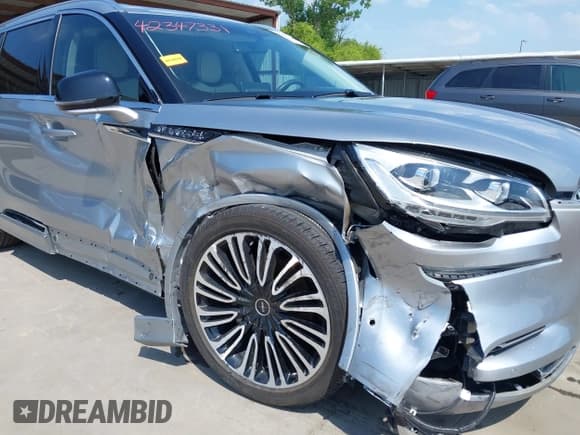 ✅ 2023 Lincoln Aviator Black Label • VIN: 5LM5J9XC1PGL26469 • Лот: 42347331. Опубликован ранее на IAAI с пробегом 10 519 миль. Бесплатный доступ к архиву аукционных продаж из США и подробный отчёт об истории автомобиля на DreamBid. Изображение 6.