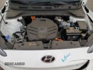 ✅ 2022 Hyundai Kona SEL • VIN: KM8K33AG6NU159047 • Лот: 75781613. Опубликован ранее на Copart с пробегом 9 417 миль. Бесплатный доступ к архиву аукционных продаж из США и подробный отчёт об истории автомобиля на DreamBid. Изображение 11.