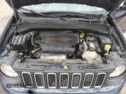 ✅ 2017 Jeep Renegade Sport • VIN: ZACCJBAB2HPG56468 • Lot: 87229995. Wystawiony na Copart z przebiegiem 114 565 mil. Bezpłatny archiwum sprzedaży aukcyjnych z USA i szczegółowy raport historii pojazdu na DreamBid. Zdjęcie 11.