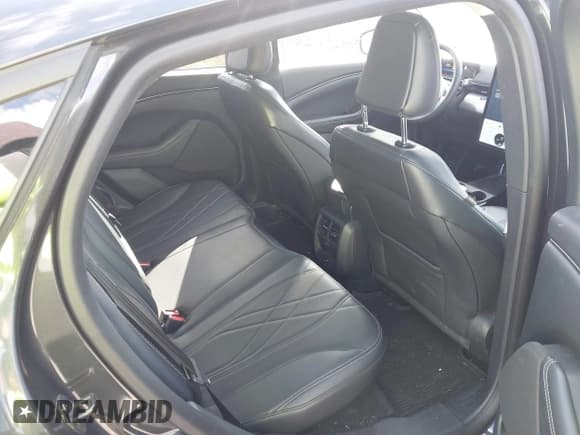 ✅ 2022 Ford Mustang Mach-E Select • VIN: 3FMTK1RM4NMA40441 • Лот: 43593251. Опубликован ранее на IAAI с пробегом 49 757 миль. Бесплатный доступ к архиву аукционных продаж из США и подробный отчёт об истории автомобиля на DreamBid. Изображение 8.