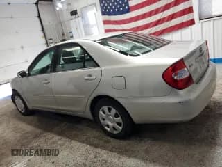 ✅ 2003 Toyota Camry LE • VIN: 4T1BE32K13U220380 • Lot: 89536055. Wystawiony na Copart z przebiegiem 315 755 mil. Bezpłatny archiwum sprzedaży aukcyjnych z USA i szczegółowy raport historii pojazdu na DreamBid. Zdjęcie 2.