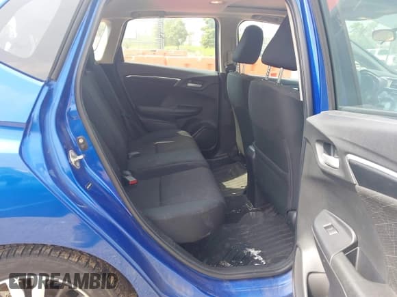 ✅ 2017 Honda Fit EX • VIN: 3HGGK5G74HM702759 • Лот: 42910429. Опубликован ранее на IAAI с пробегом 148 572 миль. Бесплатный доступ к архиву аукционных продаж из США и подробный отчёт об истории автомобиля на DreamBid. Изображение 8.