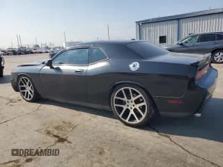 ✅ 2010 Dodge Challenger R/T Classic • VIN: 2B3CJ5DTXAH109642 • Lot: 68371894. Wystawiony na Copart z przebiegiem Nie podano. Bezpłatny archiwum sprzedaży aukcyjnych z USA i szczegółowy raport historii pojazdu na DreamBid. Zdjęcie 2.