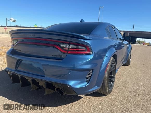 ✅ 2022 Dodge Charger SRT Hellcat Widebody • VIN: 2C3CDXL93NH210457 • Lot: 79903584. Listed on Copart with 16,230 mi. Free auction sales archive from the USA and detailed vehicle history report at DreamBid. Image 4.