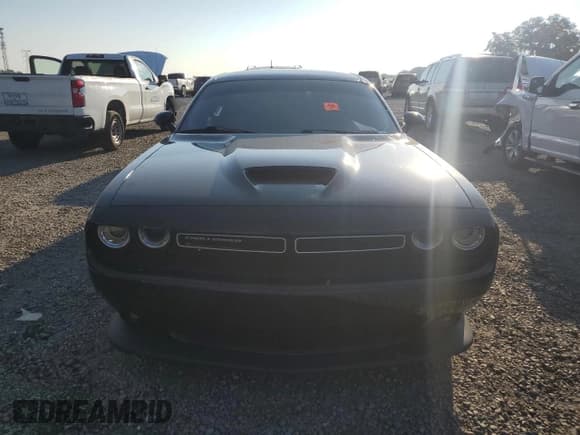 ✅ 2021 Dodge Challenger GT • VIN: 2C3CDZJG7MH533163 • Lot: 70928154. Wystawiony na Copart z przebiegiem 24 549 mil. Bezpłatny archiwum sprzedaży aukcyjnych z USA i szczegółowy raport historii pojazdu na DreamBid. Zdjęcie 5.
