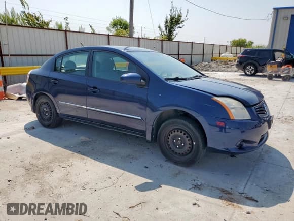 ✅ 2010 Nissan Sentra S • VIN: 3N1AB6AP4AL688704 • Lot: 72015795. Listed on Copart with 130,556 mi. Free auction sales archive from the USA and detailed vehicle history report at DreamBid. Image 4.