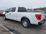 ✅ 2022 Ford F-150 XL • VIN: 1FTEX1CP2NKF09163 • Lot: 43716440. Wystawiony na IAAI z przebiegiem 112 399 mil. Bezpłatny archiwum sprzedaży aukcyjnych z USA i szczegółowy raport historii pojazdu na DreamBid. Zdjęcie 14.