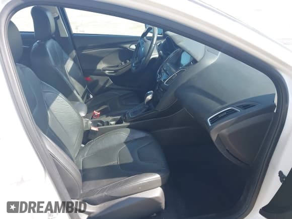 ✅ 2016 Ford Focus Titanium • VIN: 1FADP3J23GL358772 • Лот: 42103694. Опубликован ранее на IAAI с пробегом 85 290 миль. Бесплатный доступ к архиву аукционных продаж из США и подробный отчёт об истории автомобиля на DreamBid. Изображение 5.