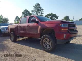 2018 Chevrolet Silverado 1500 LT с VIN 3GCUKREC6JG238063, выставлен на аукционе IAAI как лот 40150437 с пробегом 179 186 миль миль и . История ставок и продаж доступна на DreamBid. Изображение 1.