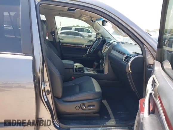 ✅ 2019 Lexus GX 460 • VIN: JTJBM7FX6K5210650 • Лот: 42979700. Опубликован ранее на IAAI с пробегом 109 598 миль. Бесплатный доступ к архиву аукционных продаж из США и подробный отчёт об истории автомобиля на DreamBid. Изображение 5.