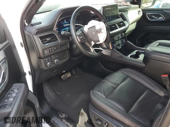 ✅ 2024 Chevrolet Suburban RST • VIN: 1GNSKEKDXRR103796 • Lot: 86855165. Listed on Copart with 55,180 mi. Free auction sales archive from the USA and detailed vehicle history report at DreamBid. Image 8.