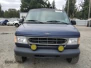 ✅ 2002 Ford Econoline Passenger XL • VIN: 1FMRE11L32HA01845 • Lot: 71218755. Listed on Copart with 226,953 mi. Free auction sales archive from the USA and detailed vehicle history report at DreamBid. Image 5.