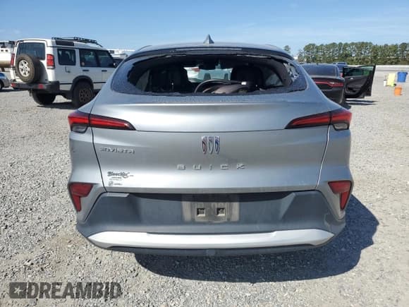 ✅ 2024 Buick Envista Preferred • VIN: KL47LAE28RB022586 • Lot: 81574315. Wystawiony na Copart z przebiegiem 72 175 mil. Bezpłatny archiwum sprzedaży aukcyjnych z USA i szczegółowy raport historii pojazdu na DreamBid. Zdjęcie 6.