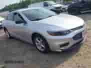 2018 Chevrolet Malibu LS z VIN 1G1ZB5ST6JF182056, wystawiony jako IAAI lot #42032940 z przebiegiem 151 613 mil mil oraz . Historia ofert i sprzedaży dostępna na DreamBid. Obrazek 1.